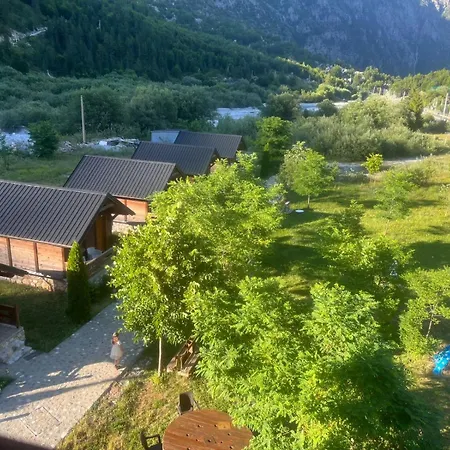Center Park Hotel *